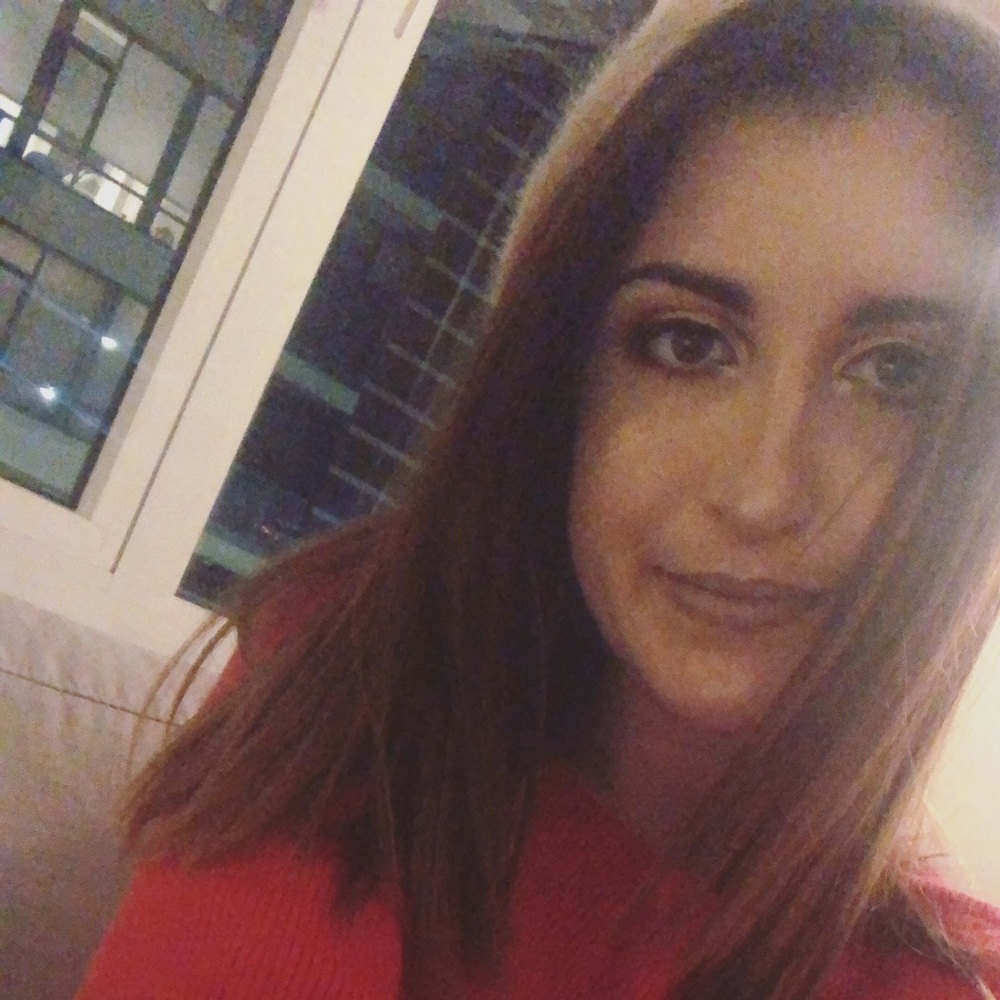 Meet your Posher, Julia